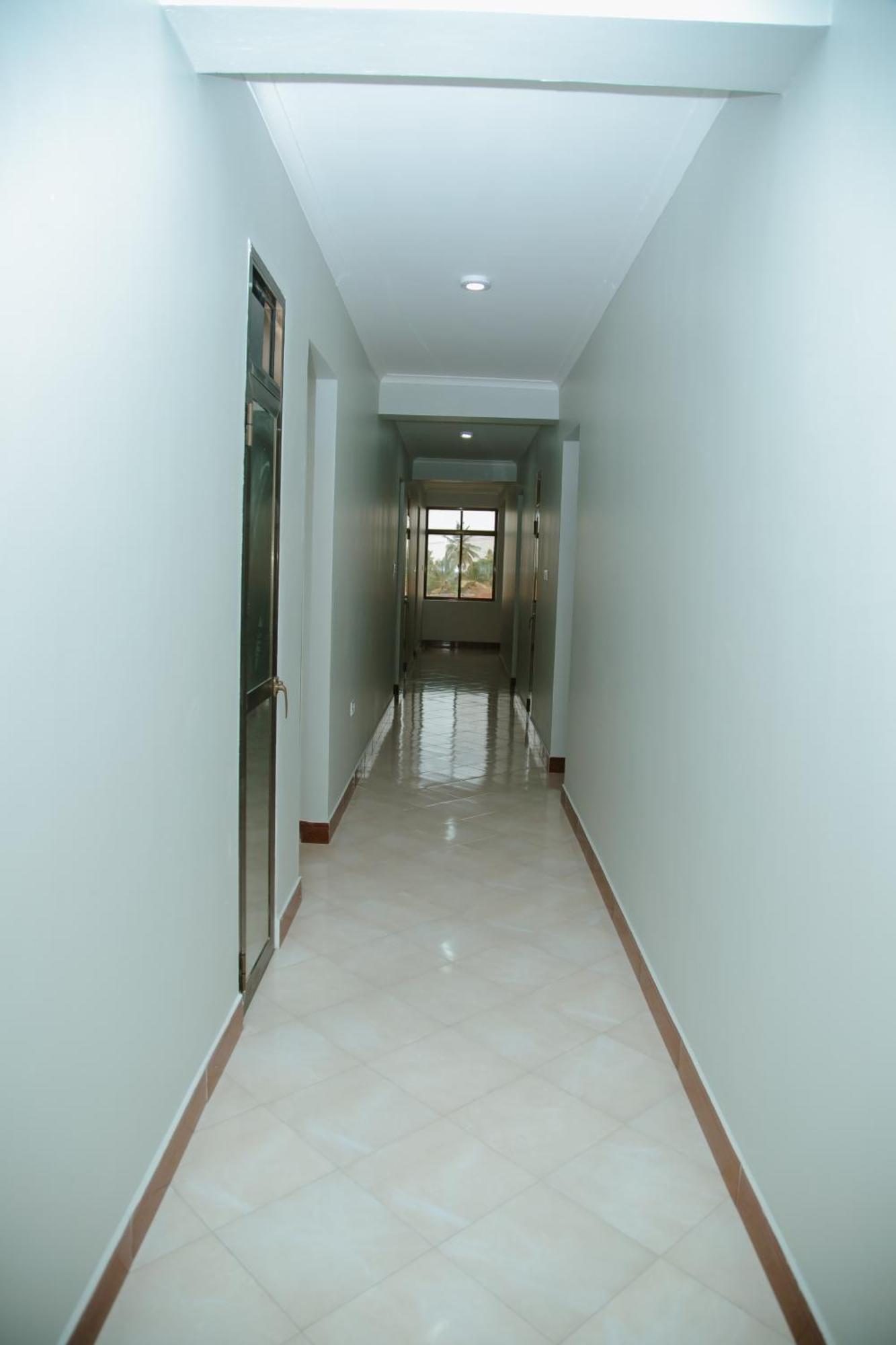 Fq Hotel ดาร์เอสซาลาม ภายนอก รูปภาพ